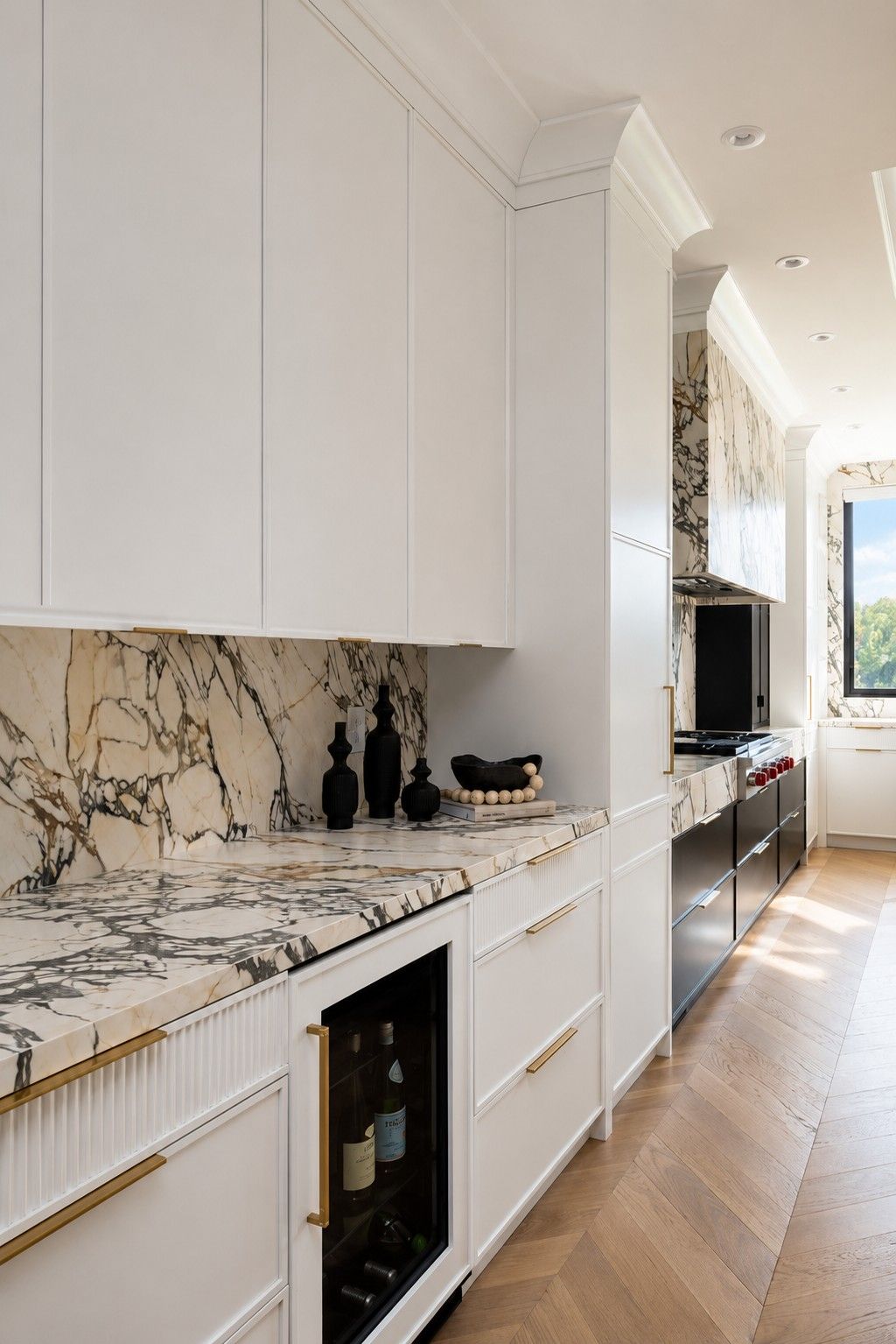 Counter and integrated appliances — The Gathering House, Kleinburg, Vaughan — interior design by RZ Interiors
