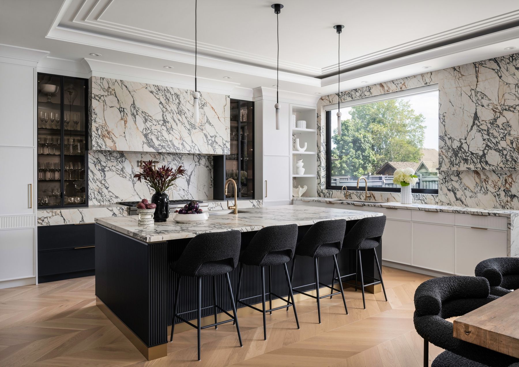The Gathering House: A monochrome home, layered with texture and brass — Kleinburg, Vaughan, RZ Interiors